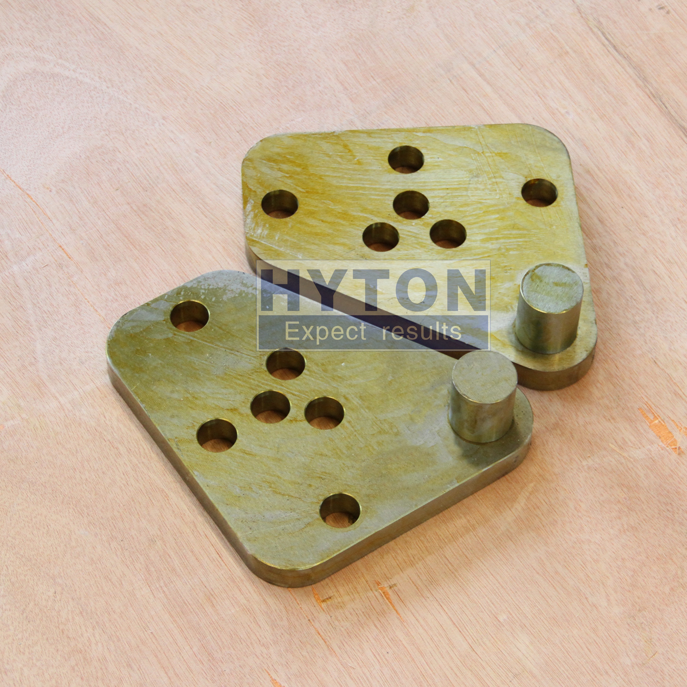 C160 Lug Запасные части применяются к метино -челюсти в дробилка для горячей продажи