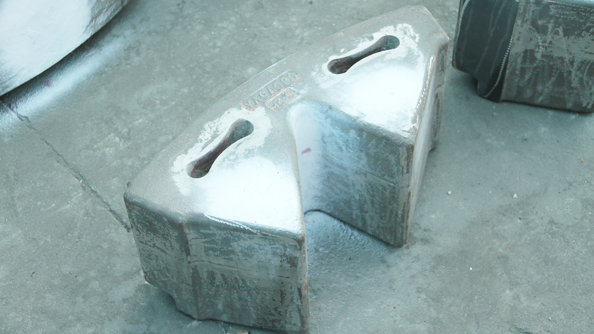 Vsi дробилка наковальня 视频 封面 封面 封面